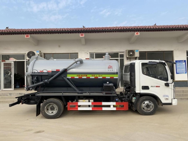 帝宏牌YTH5070GXWBJ6型吸污車(chē)